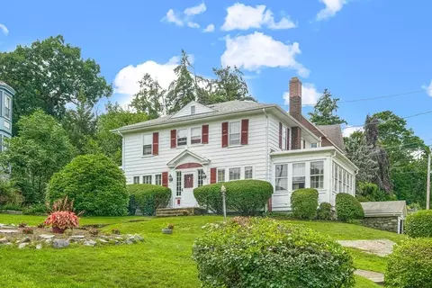 87 E Wyoming Ave, Melrose, MA 02176
