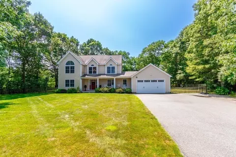 43 Yearling Run Rd, Bourne, MA 02532