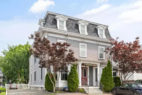 8 Common St #2, Stoneham, MA 02180 photo 2