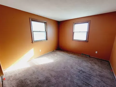 10 Rollins St, Springfield, MA 01109 photo 11