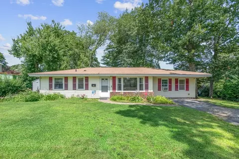 168 Coe Rd, Brockton, MA 02302