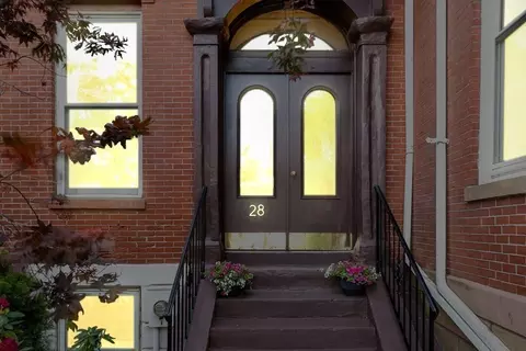 28 River #3, Cambridge, MA 02139