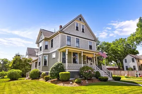 106 Greenwood Ave, Wakefield, MA 01880
