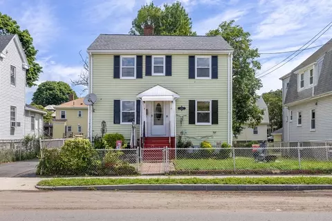 194 Taylor St, Quincy, MA 02170