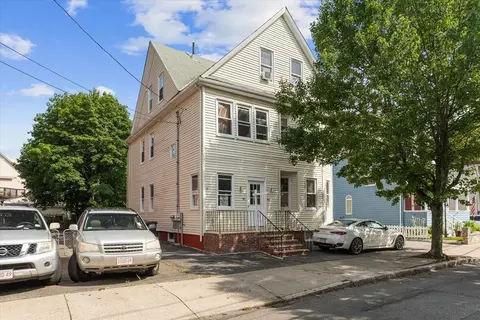 93 Irving St, Everett, MA 02149