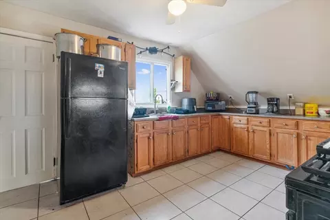 93 Irving St, Everett, MA 02149 photo 16