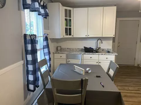 27 Briggs St, Springfield, MA 01151 photo 11