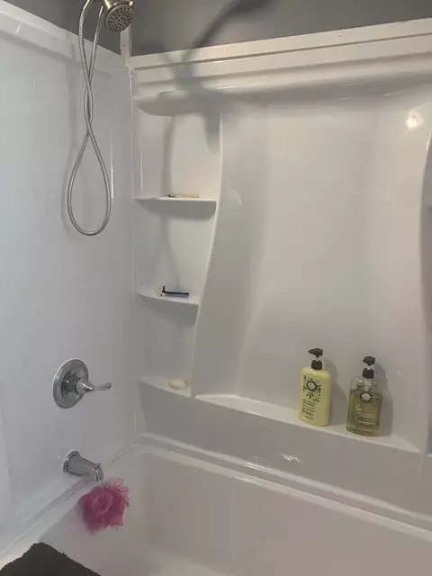 27 Briggs St, Springfield, MA 01151 photo 18