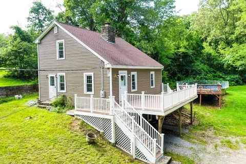 55 Century Farm Rd, Sutton, MA 01590