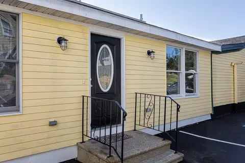 2 Farragut Rd #5, Ipswich, MA 01938