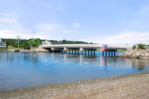 13 Irving St, Scituate, MA 02066
