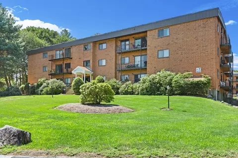 181 Littleton Rd #241, Chelmsford, MA 01824