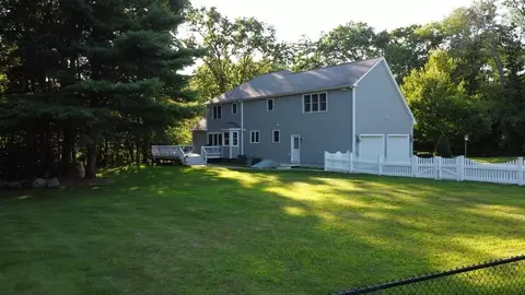 4 Wind Chime Way, Walpole, MA 02081 photo 3