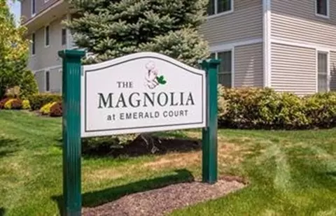1218 Emerald Ct #1218, Tewksbury, MA 01876
