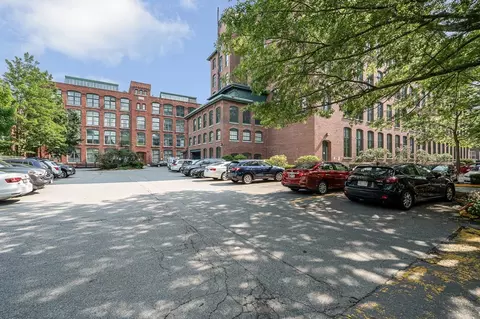 200 Market St #207, Lowell, MA 01852