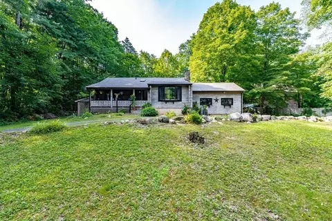 146 Blandford Stage Rd, Russell, MA 01071