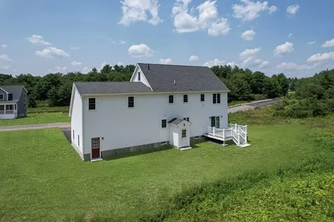6 May Rd, Millis, MA 02054 photo 3