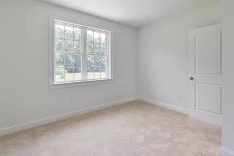 6 May Rd, Millis, MA 02054 photo 25