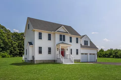 6 May Rd, Millis, MA 02054 photo 2