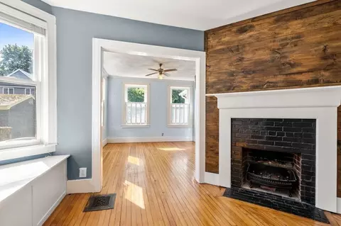 8 Orchard Pl #8, Foxboro, MA 02035