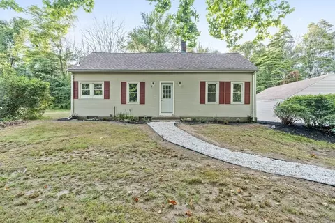 270 Anawan St, Rehoboth, MA 02769