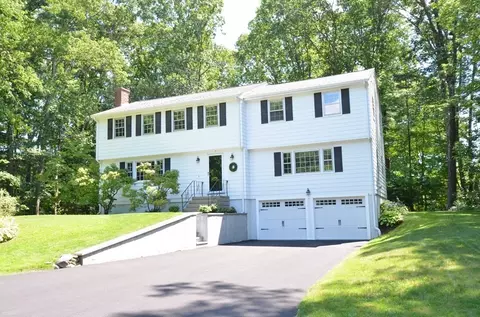 7 Brian Rd, Franklin, MA 02038 photo 2