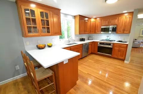 7 Brian Rd, Franklin, MA 02038 photo 4