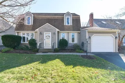 16 Copperwood Dr #22, Stoughton, MA 02072