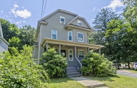 59 Berkshire St, Springfield, MA 01151 photo 4