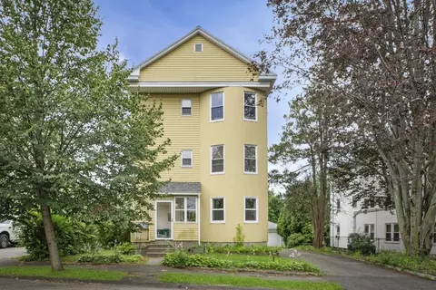 34 Andover St #A, Worcester, MA 01606