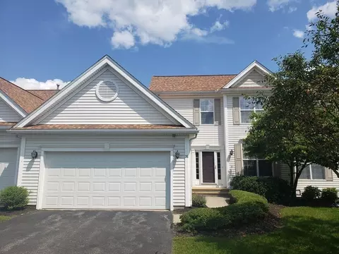 26 Brook Ln #26, Berlin, MA 01503