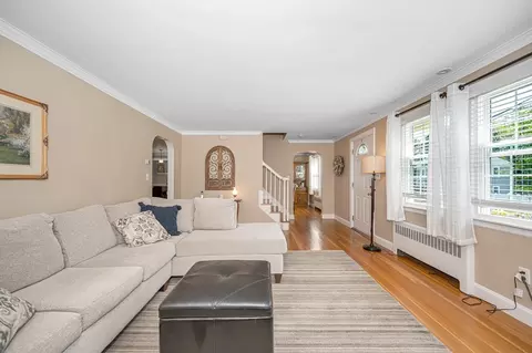 43 Brookside St, Lowell, MA 01854 photo 6