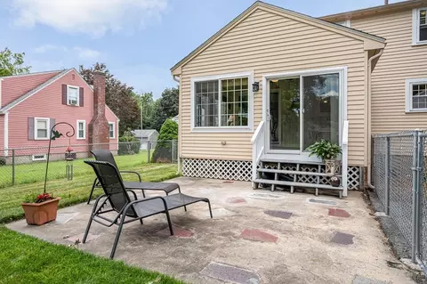 43 Brookside St, Lowell, MA 01854 photo 35