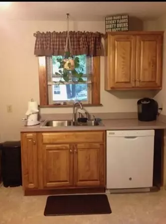 26 Hough Rd, Sutton, MA 01590 photo 10