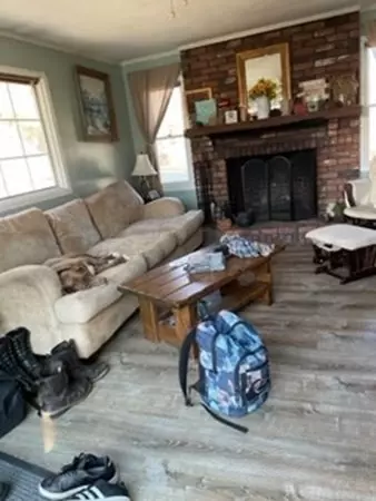 26 Hough Rd, Sutton, MA 01590 photo 5
