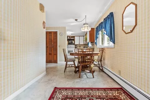 83 Locust St, Danvers, MA 01923 photo 18