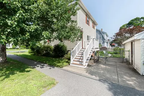 83 Locust St, Danvers, MA 01923 photo 33