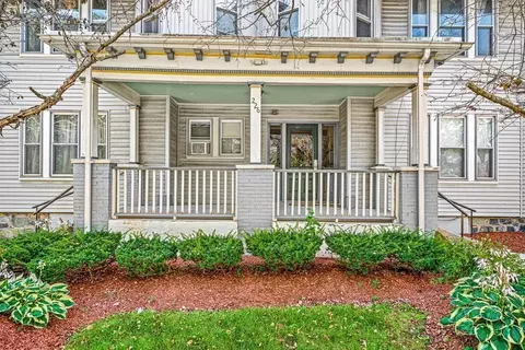 226 Clifton St #6, Malden, MA 02148