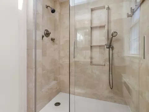 70 Edgebrook Rd, Framingham, MA 01701 photo 17