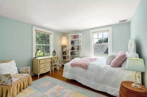 70 Edgebrook Rd, Framingham, MA 01701 photo 21
