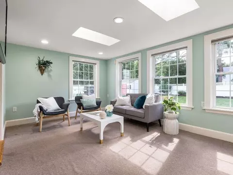 70 Edgebrook Rd, Framingham, MA 01701 photo 5