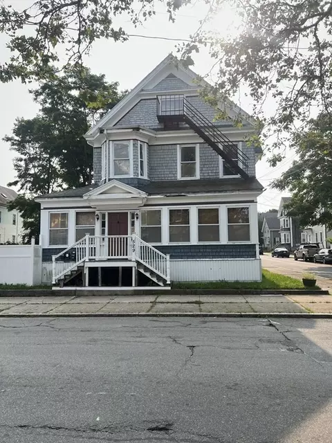 529 Cottage St, New Bedford, MA 02740