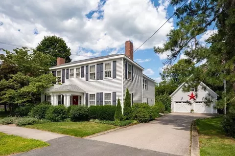 210 Union St, Weymouth, MA 02190