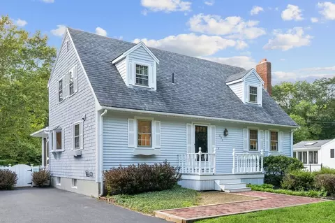 692 Winter St, East Bridgewater, MA 02333