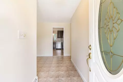 4 Eastern Ave, Stoneham, MA 02180 photo 4