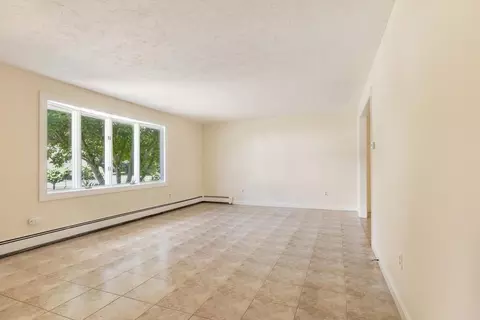 4 Eastern Ave, Stoneham, MA 02180 photo 5