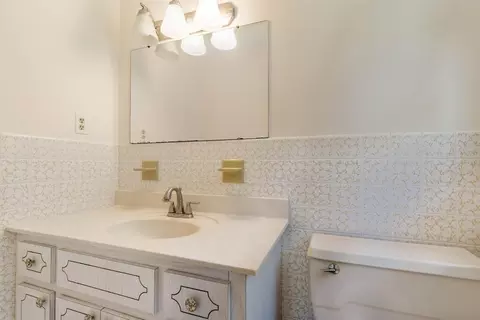 4 Eastern Ave, Stoneham, MA 02180 photo 21