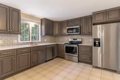 4 Eastern Ave, Stoneham, MA 02180 photo 15