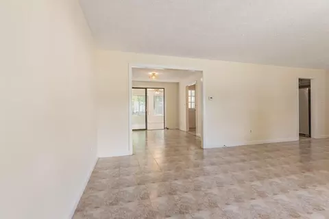 4 Eastern Ave, Stoneham, MA 02180 photo 7