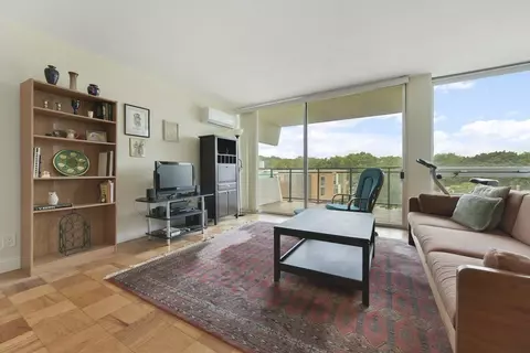 60 Babcock St #54, Brookline, MA 02446